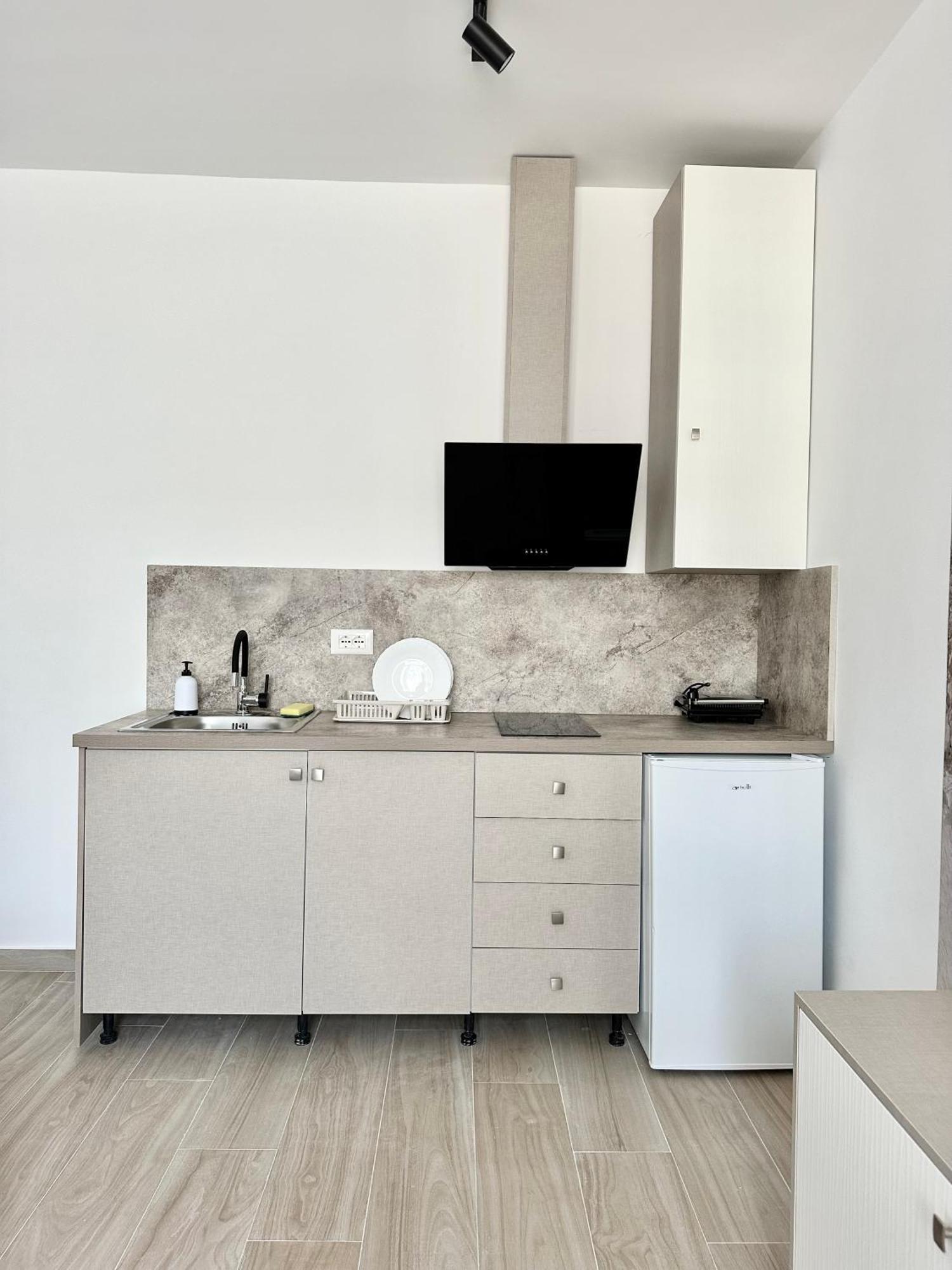 Al Mare Rooms Sarandë Exteriér fotografie
