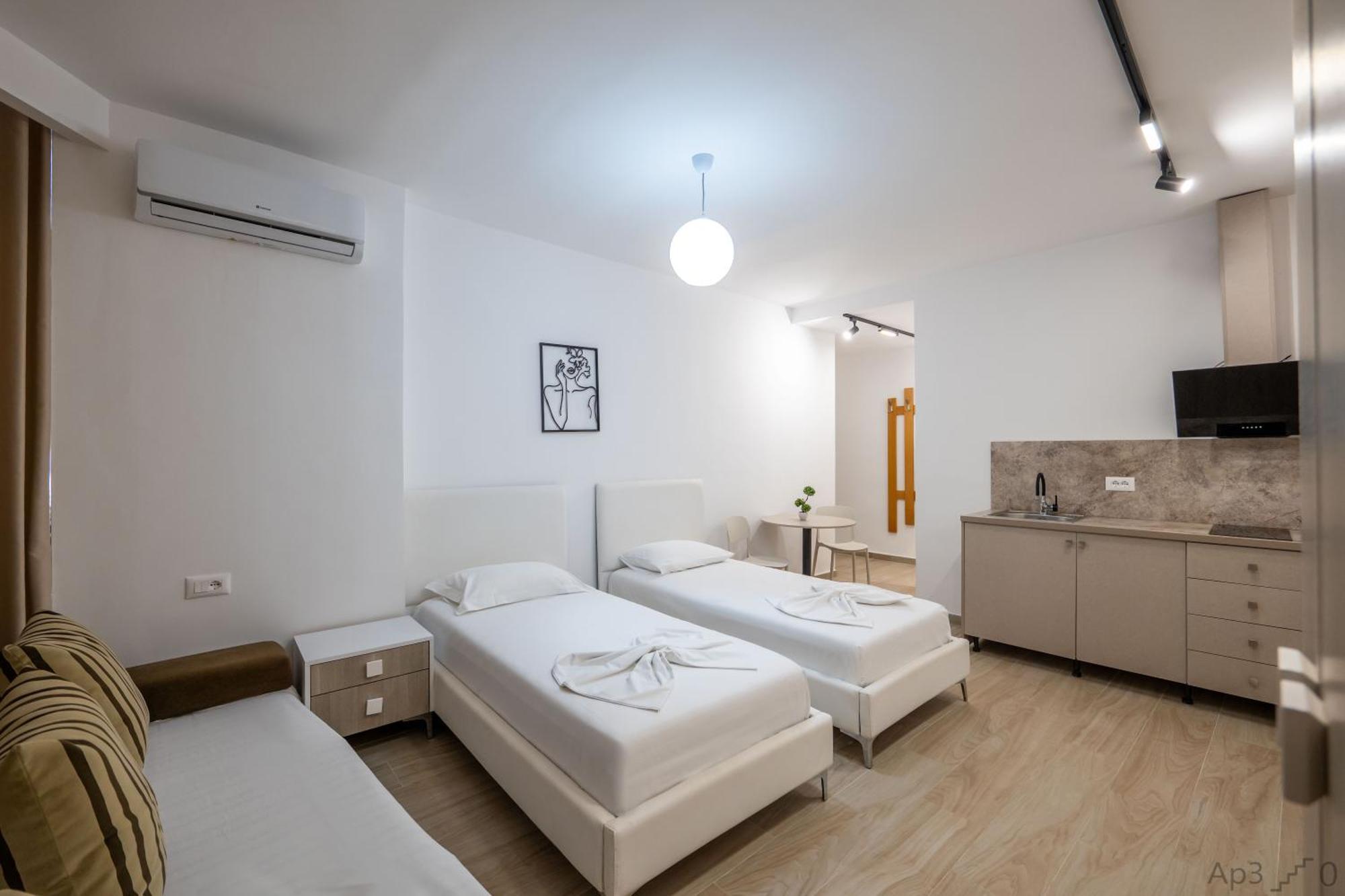 Al Mare Rooms Sarandë Exteriér fotografie