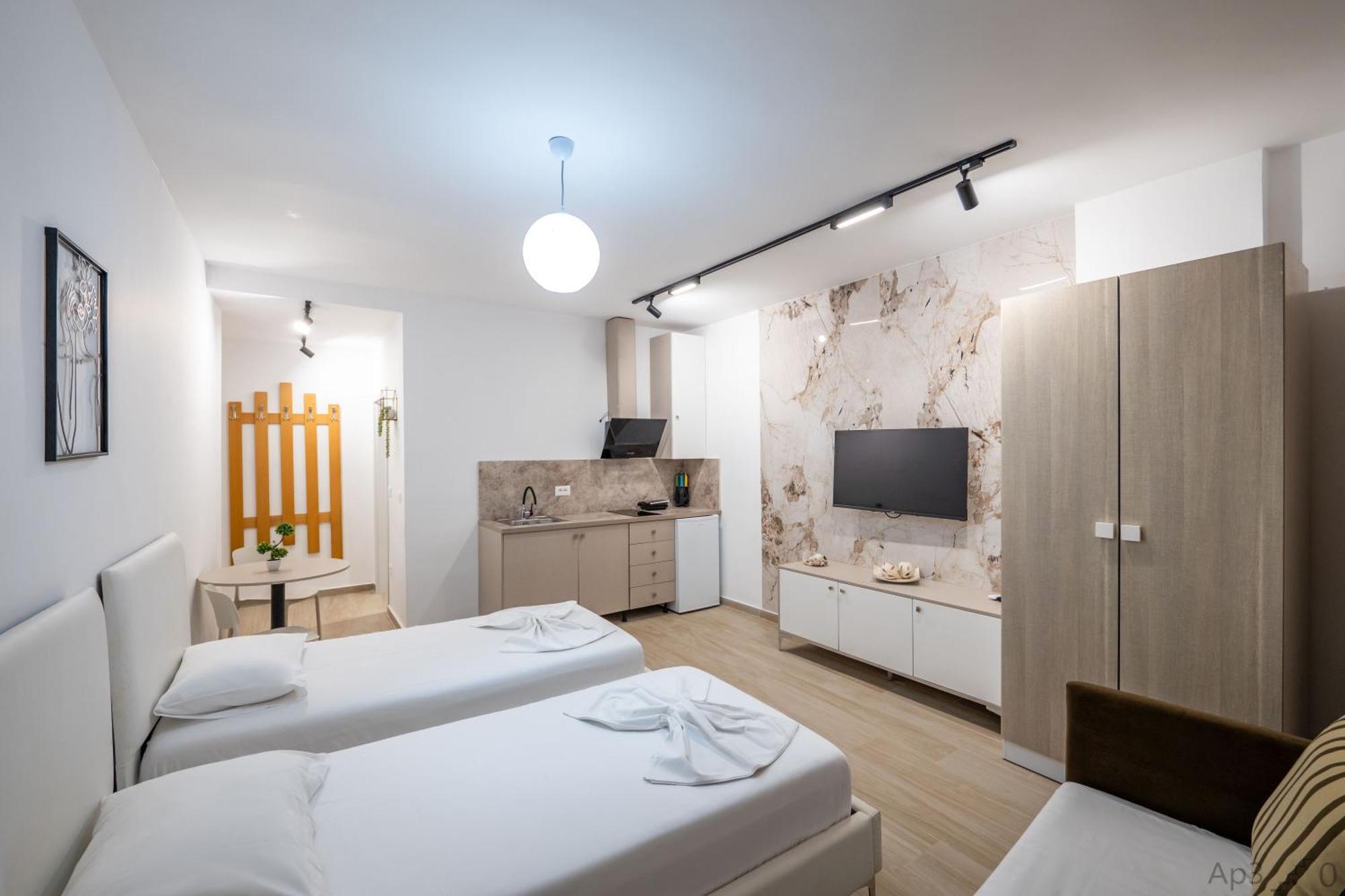 Al Mare Rooms Sarandë Exteriér fotografie