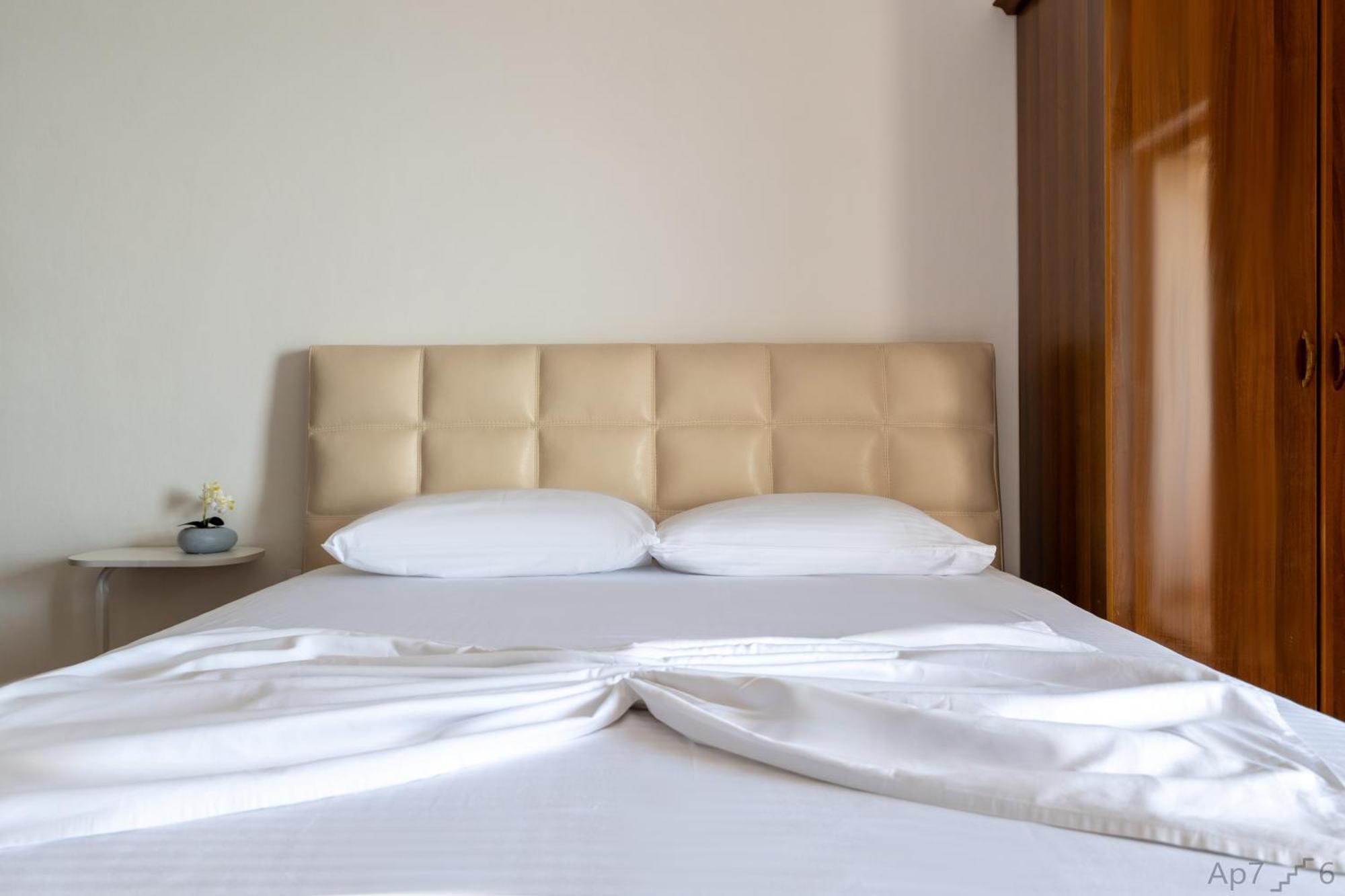 Al Mare Rooms Sarandë Exteriér fotografie
