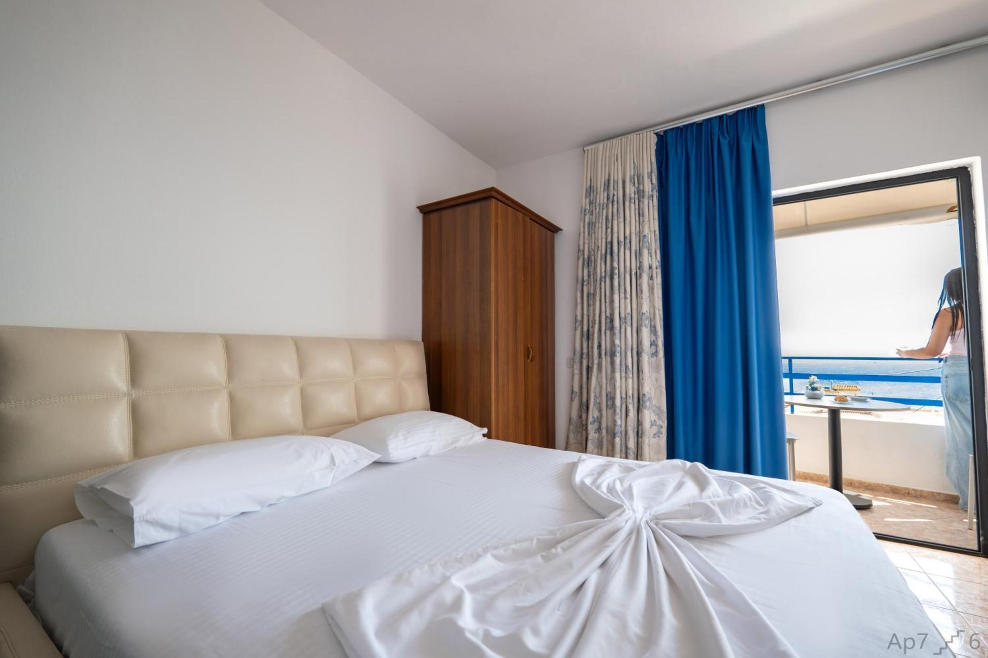 Al Mare Rooms Sarandë Exteriér fotografie